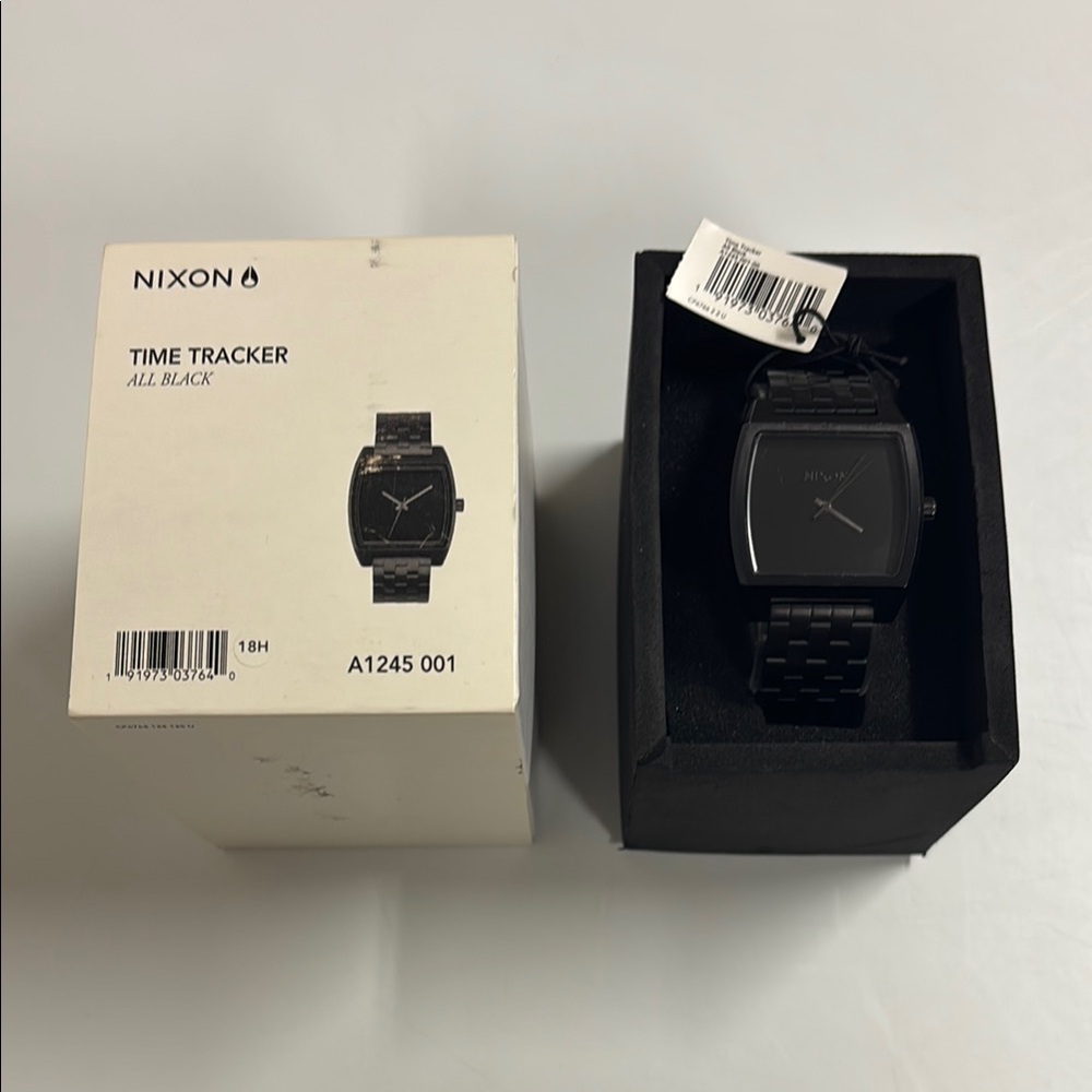 Nixon Men's Black Time Tracker Watch